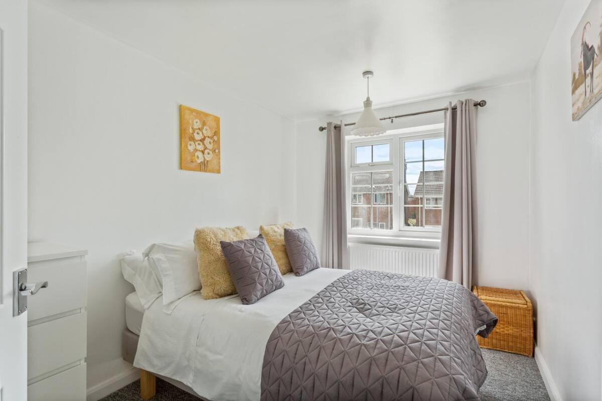 Bright & Spacious With Garden & Parking Nottingham Exterior foto