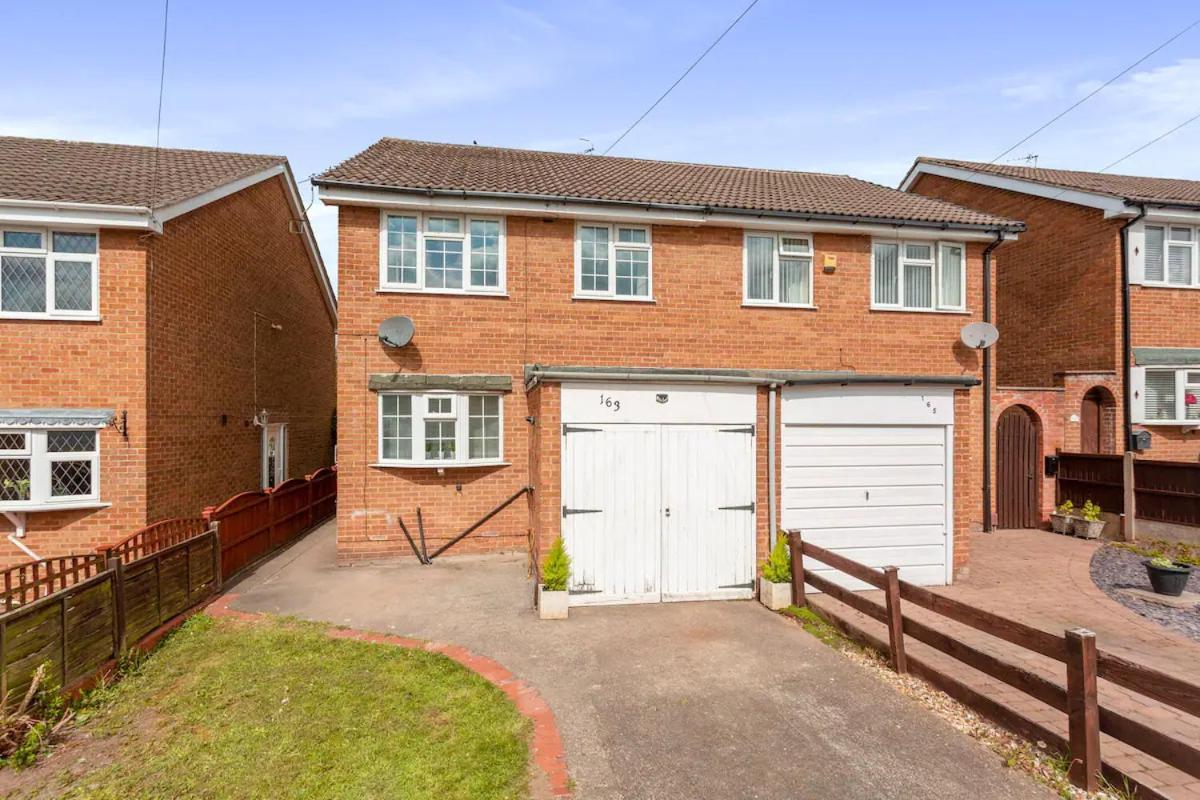 Bright & Spacious With Garden & Parking Nottingham Exterior foto